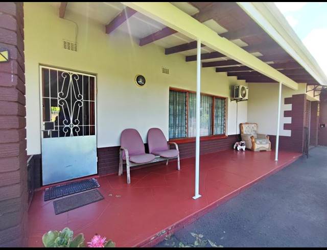 3 BEDROOM HOUSE FOR SALE IN SCOTTSVILLE